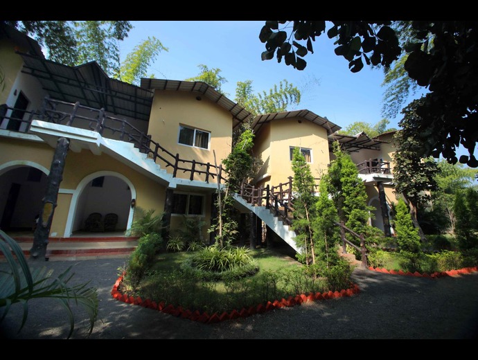 bandhavgarh mongli resort